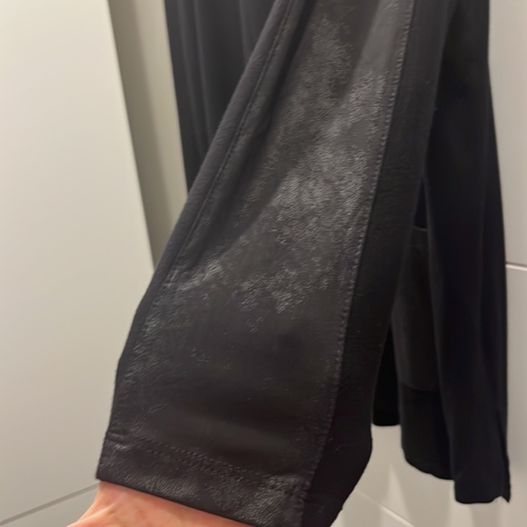 Piccadilly knit black long sleeved top with faux suede detail. size 1X - Picture 2 of 5